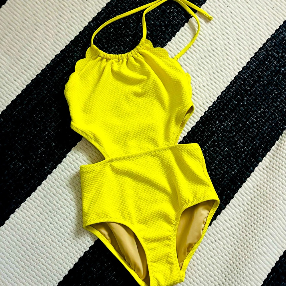 Old Navy Girls Swimsuit